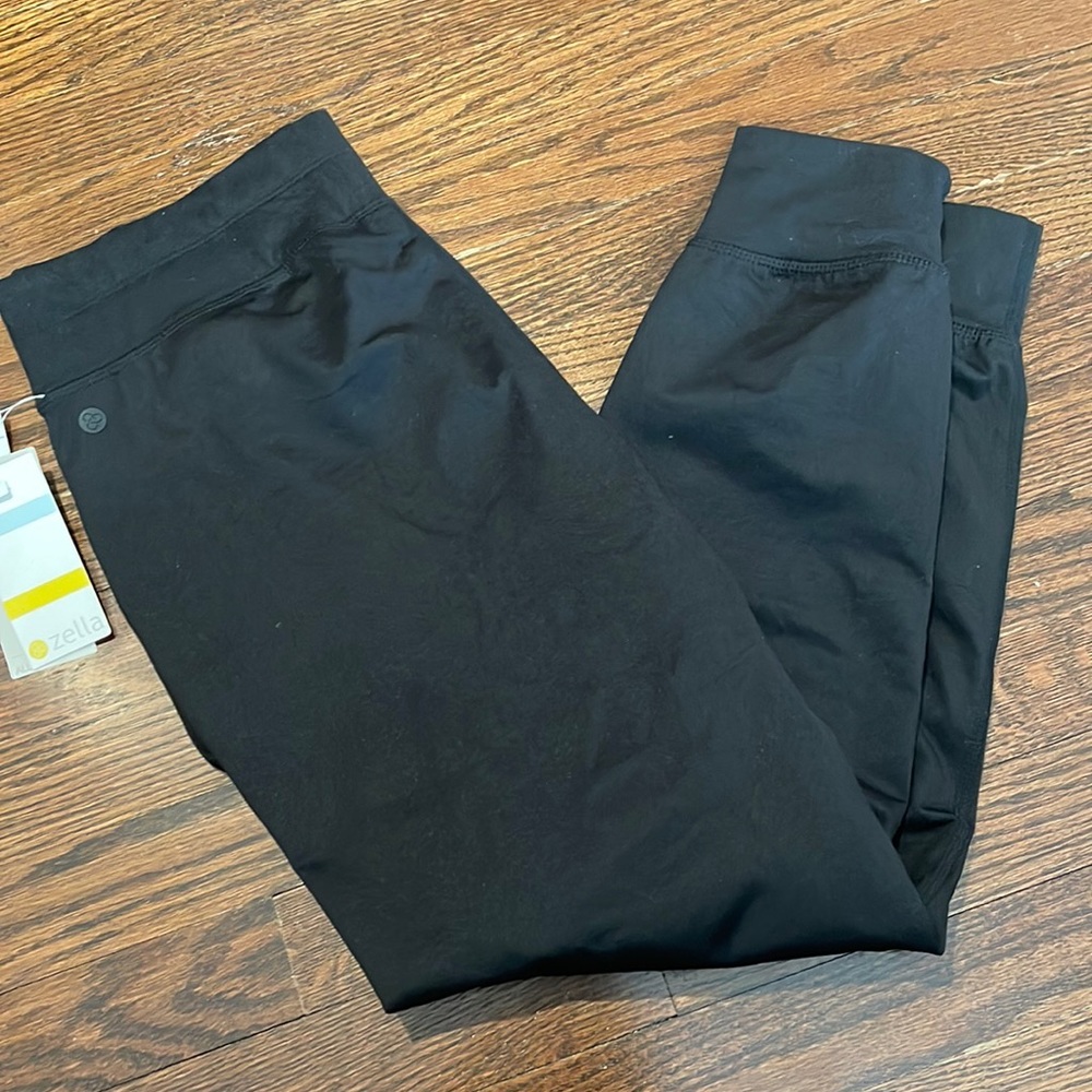 Zella black joggers size medium new with tags